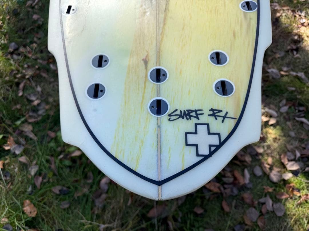 DOC Surf Prescriptions ドクシェイプ、ドノバンの写真ボトム