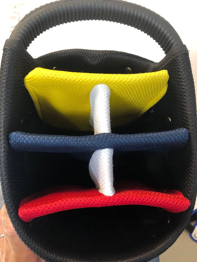 【送料込み】大人気　ブルーティーゴルフ　スマイル　キャディバッグ　ゴルフバッグ