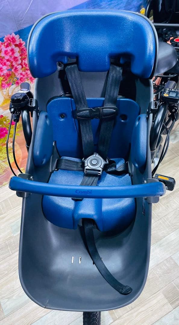 Y2270パナソニックギュット⭐️12AH人気モデル！子供乗せ電動アシスト自転車