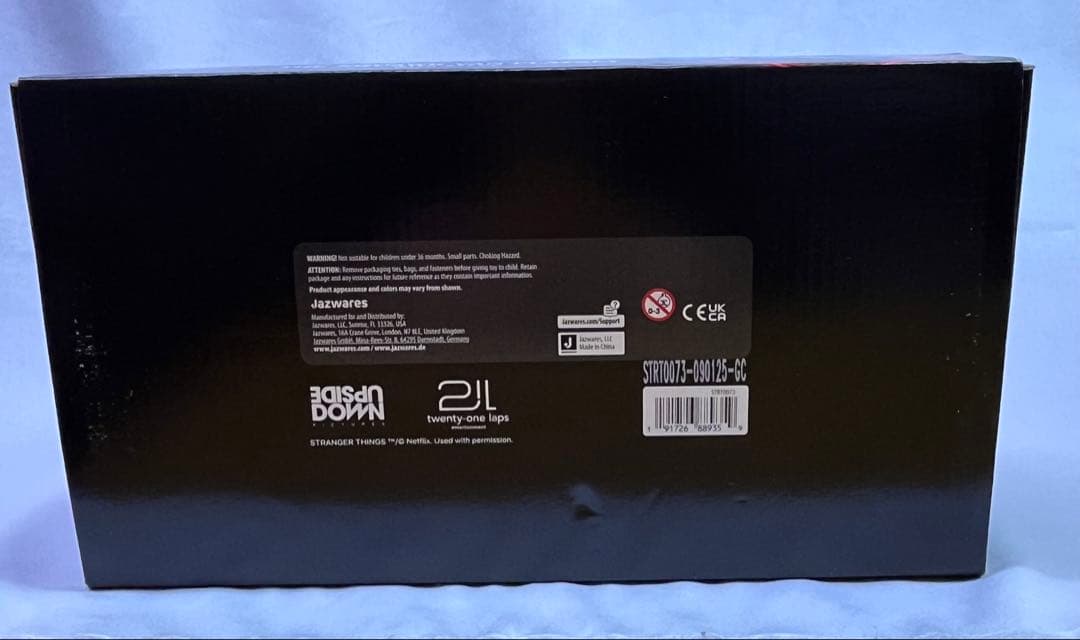 ストレンジャーシングス スティーブ WSQKバン フィギュア 海外限定 ミニカー