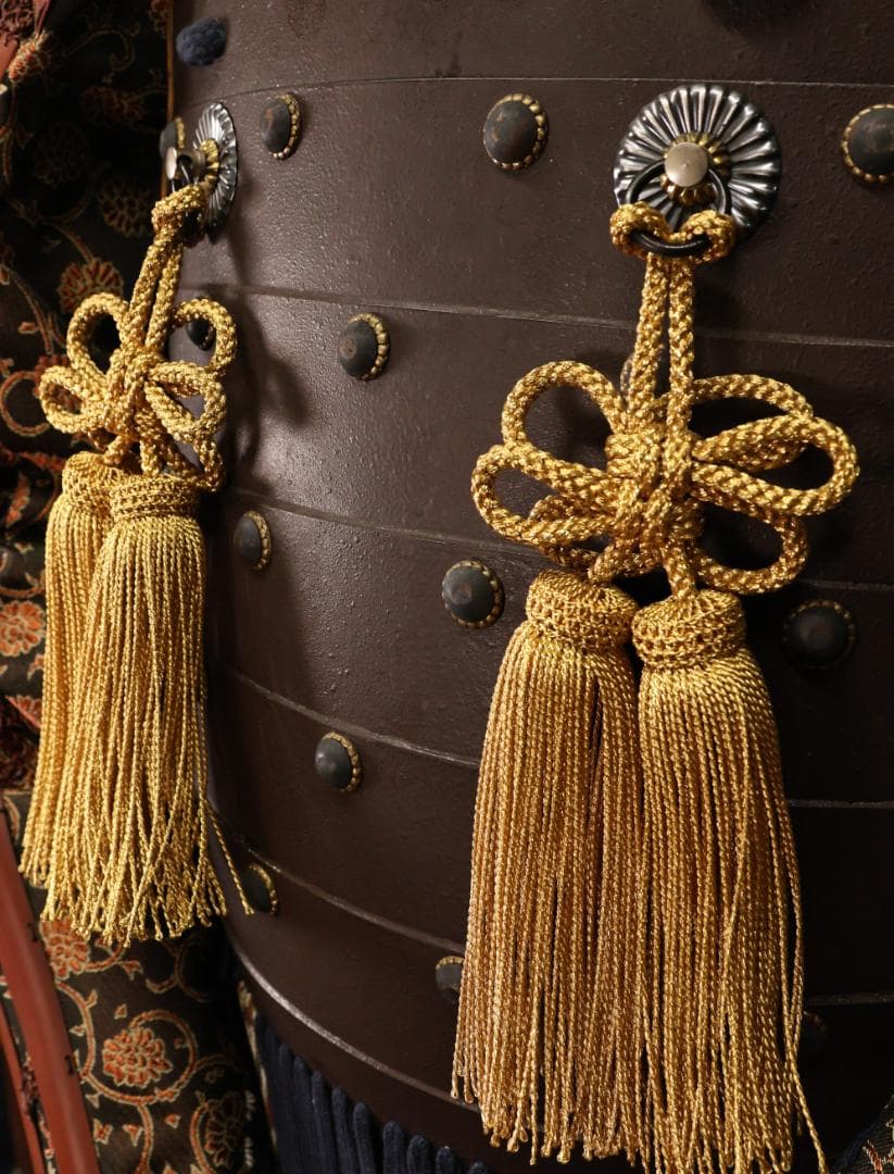 BLACK　BY01　甲冑　具足　着用鎧　龍日輪前立　鎧櫃付き　等身大　現