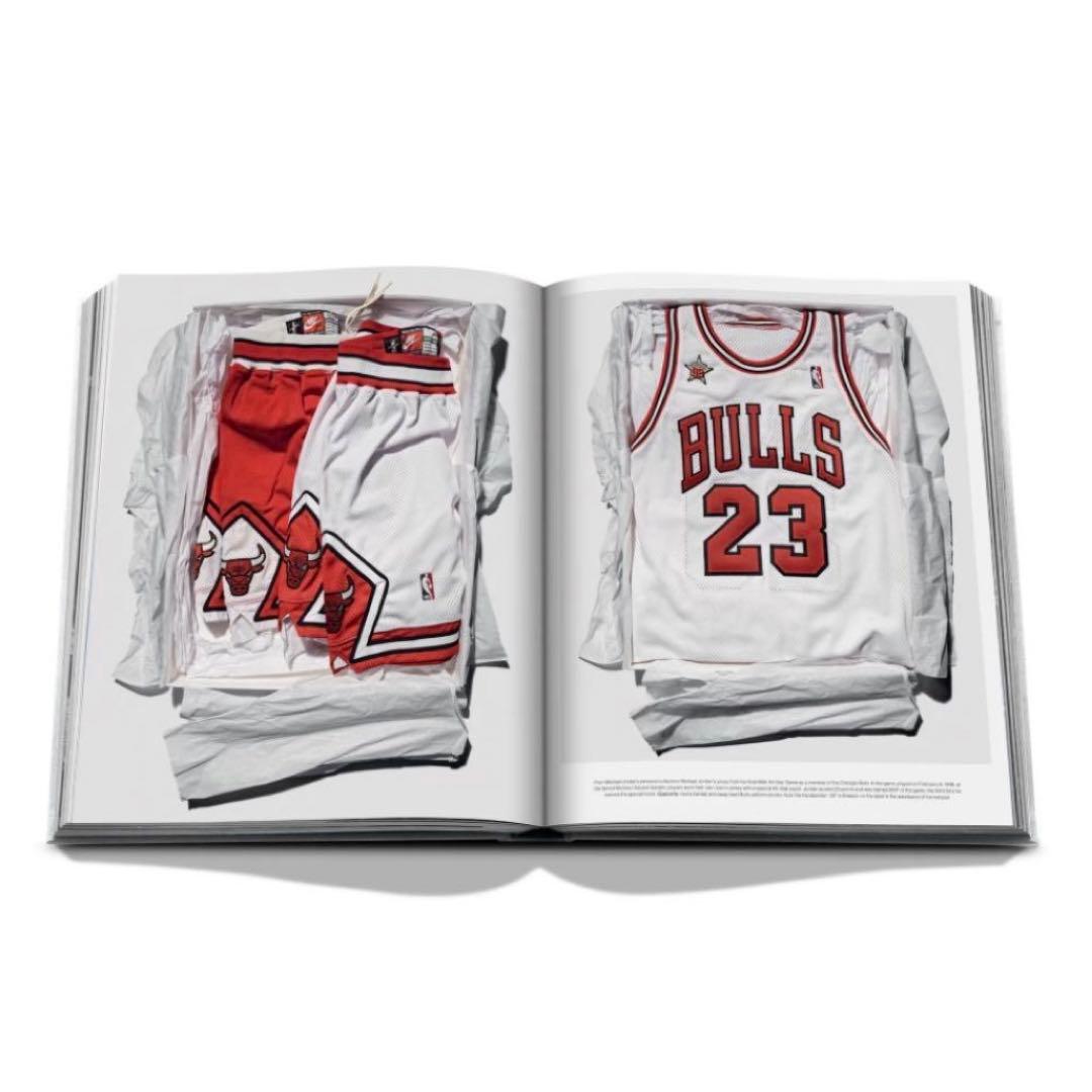 新品未開封　Air Jordan × Assouline Classic 本