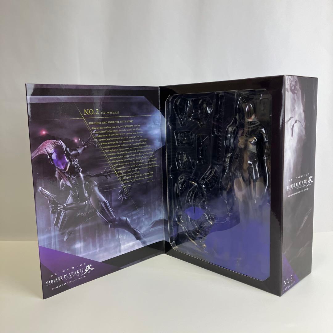 【新品】キャットウーマン PVC製 塗装済み可動フィギュア 迅速配送