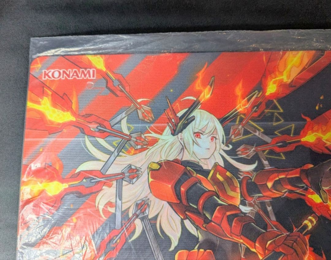 未開封 閃刀姫－カガリ プレイマット 遊戯王 CHALLENGER CUP