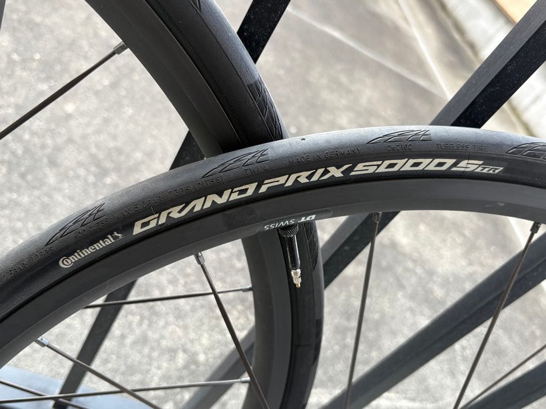 美品 DTSWISS PR1400 DICUT OXiC gp5000str付き