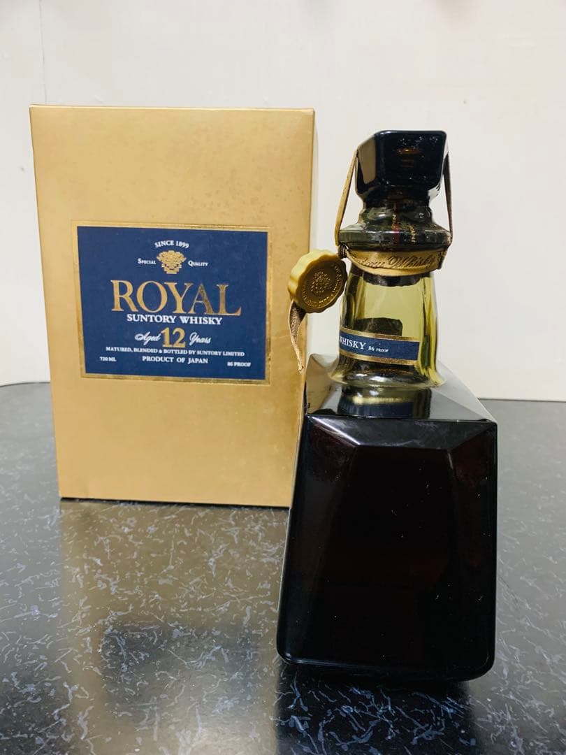 未開栓 SUNTORY  プレミアム12年 ブルーラベル 720ml