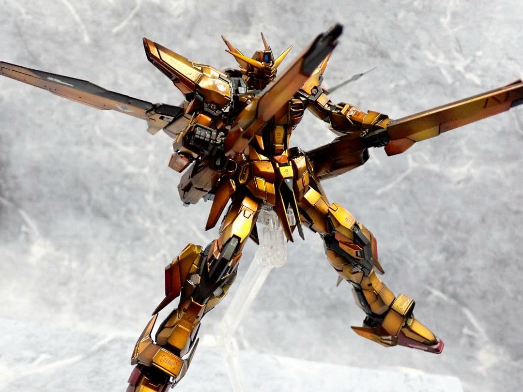 RG アカツキガンダム+HG ゼウスシルエット ガンプラ 全塗装 塗装済 完成品