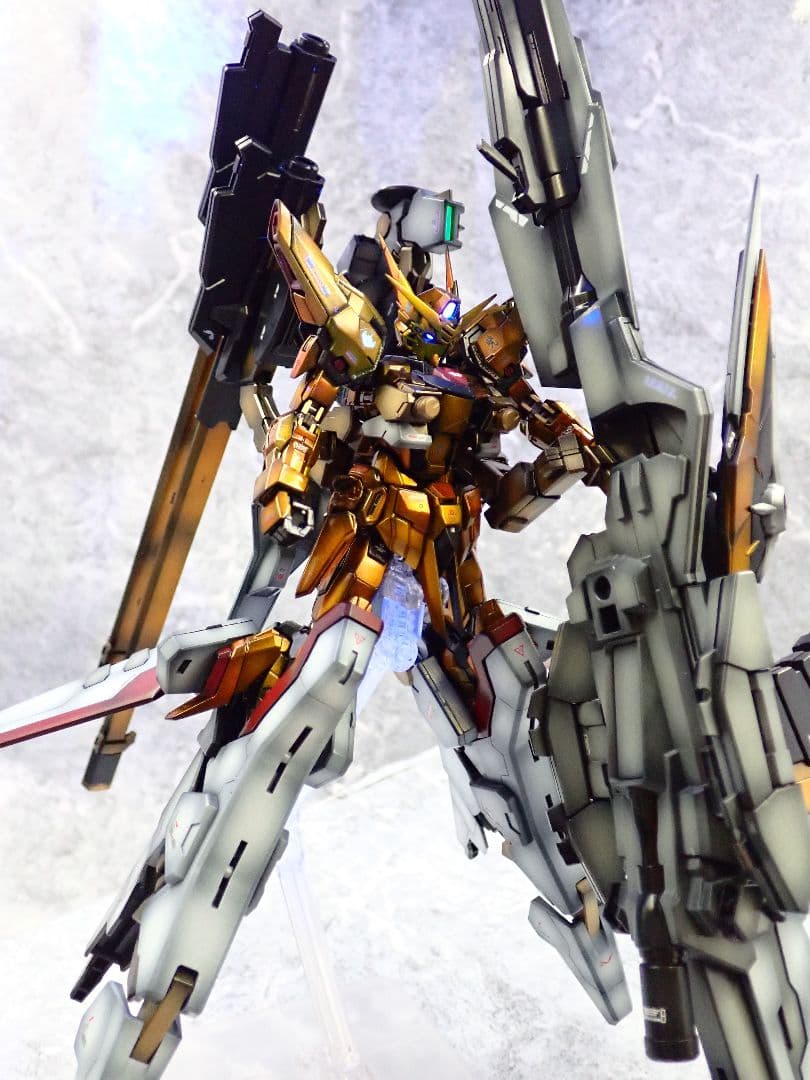 RG アカツキガンダム+HG ゼウスシルエット ガンプラ 全塗装 塗装済 完成品