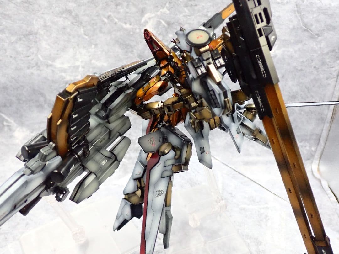 RG アカツキガンダム+HG ゼウスシルエット ガンプラ 全塗装 塗装済 完成品