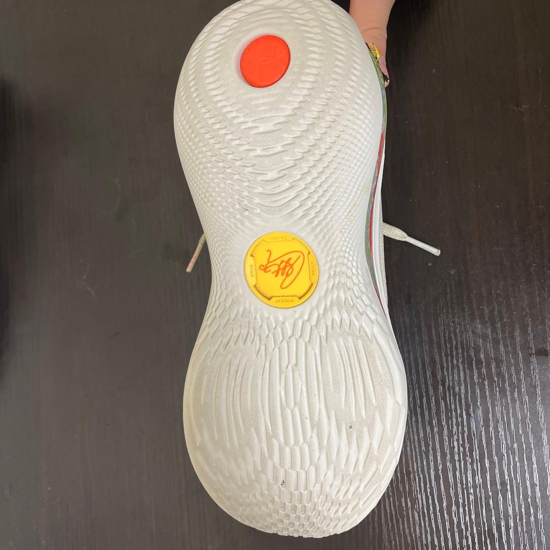 バスケットボールシューズ Curry12