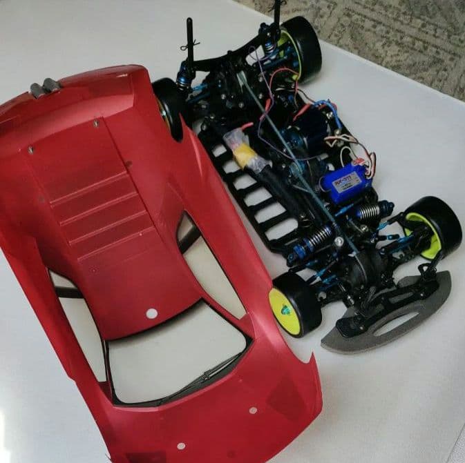 タミヤ ベルトドライブ4WD　TA05 シャーシ　メカ一式オープションパーツ付