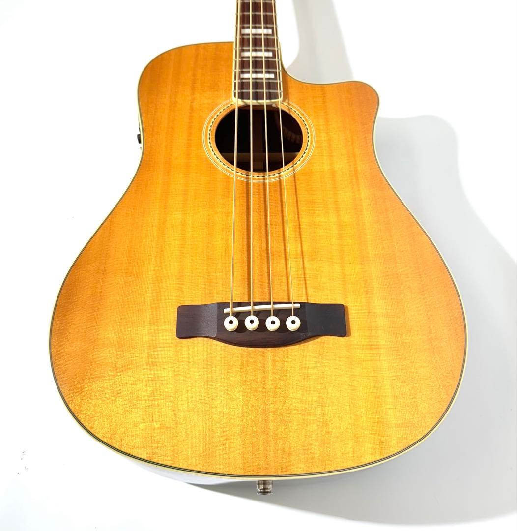 【極美品】Fender kingman Bass SCE NAT エレアコベース