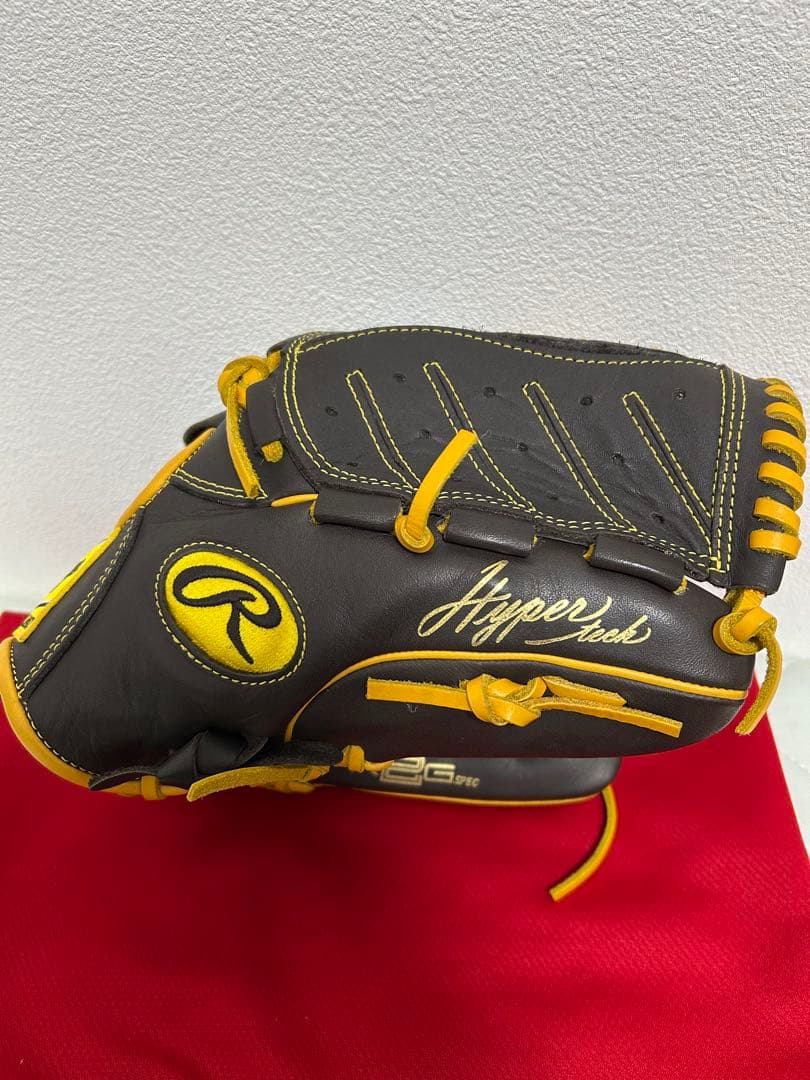 ローリングス　軟式グラブ　ハイパーテックシリーズ