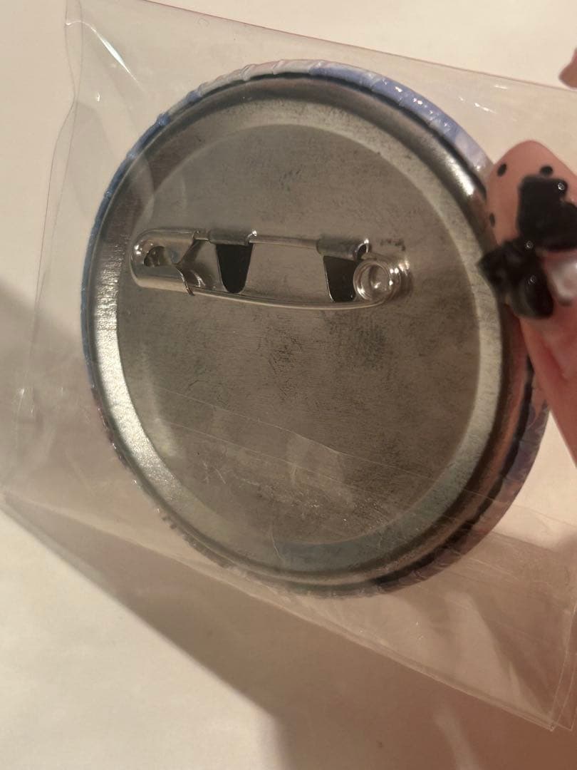 うらたぬき 缶バッチ 83個 まとめ売り