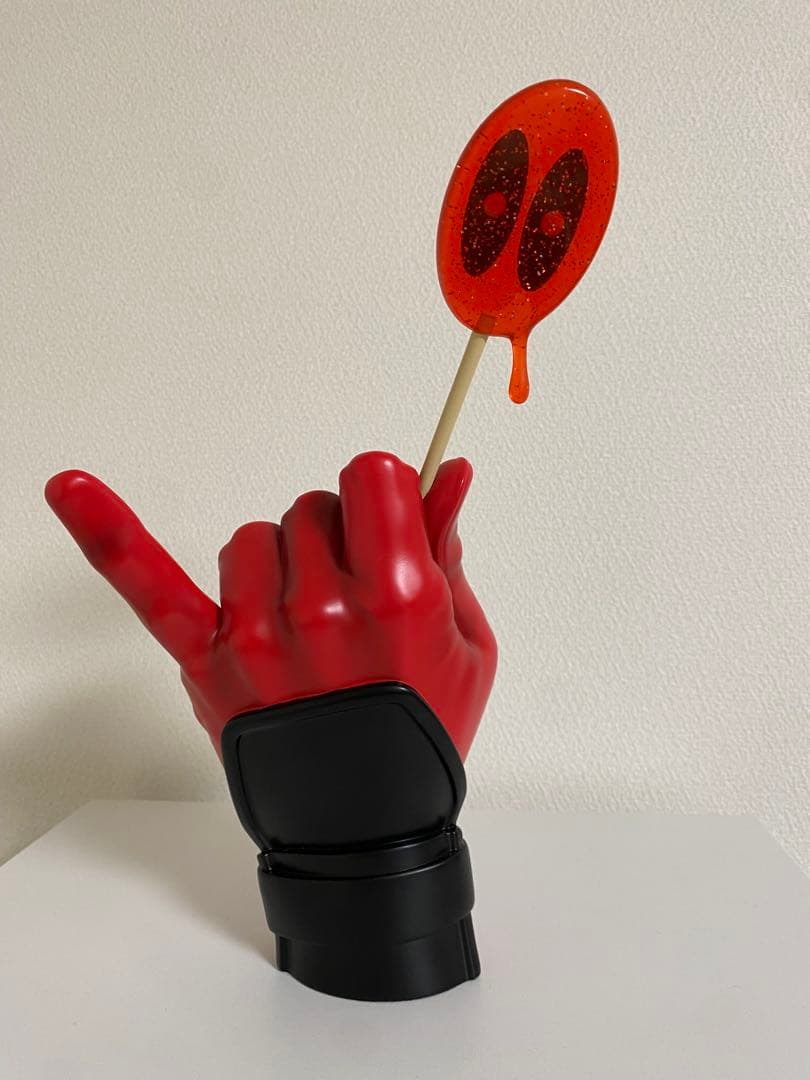 MARVEL マーベル デッドプール ヒロイックハンド