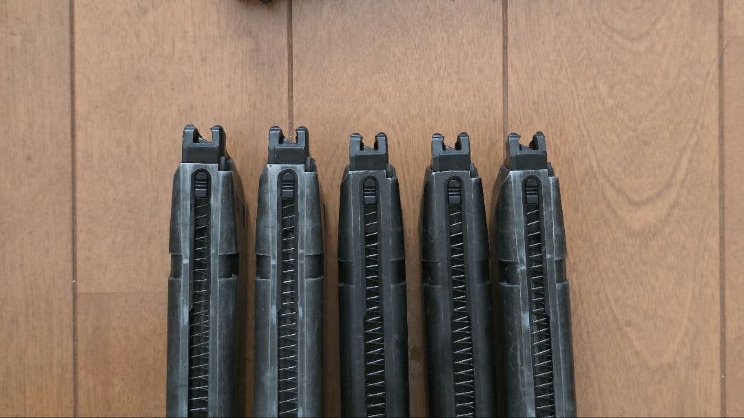 東京マルイ グロック19 Gen4 +予備マグ5本
