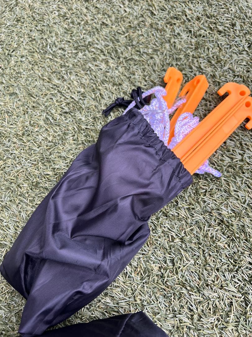 Coleman ソロキャンプテント 外で芝生1回使用　ワンタッチ