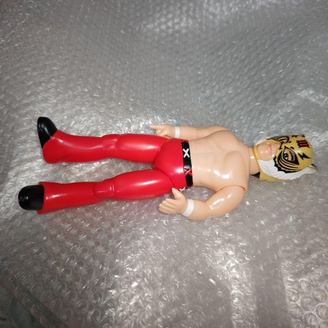 ソフビファイティングシリーズ　タイガーマスク　赤　メディコム・トイ