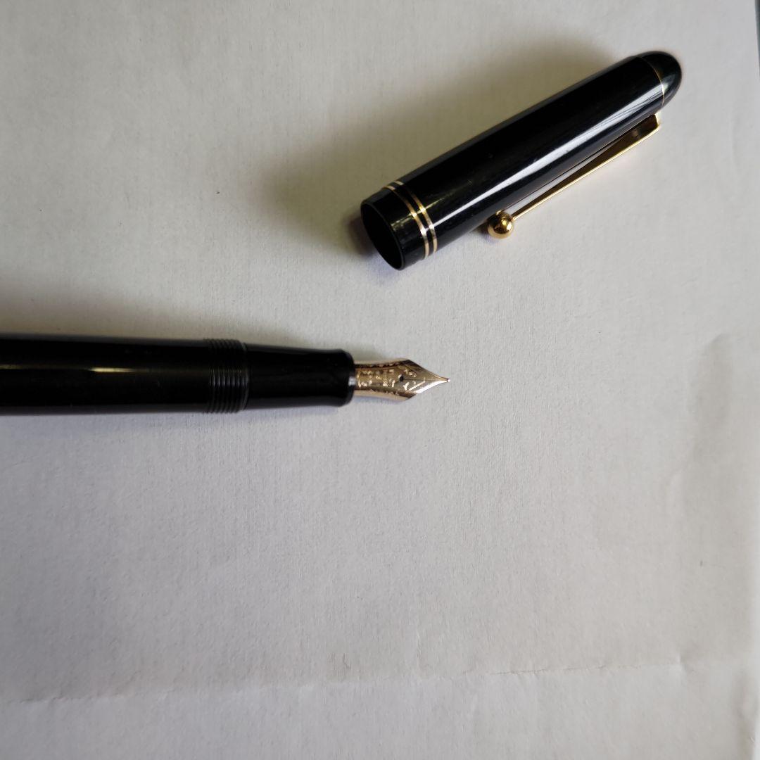 万年筆CUSTOM67／ペン先 14K 585 Mとカートリッジインク3個