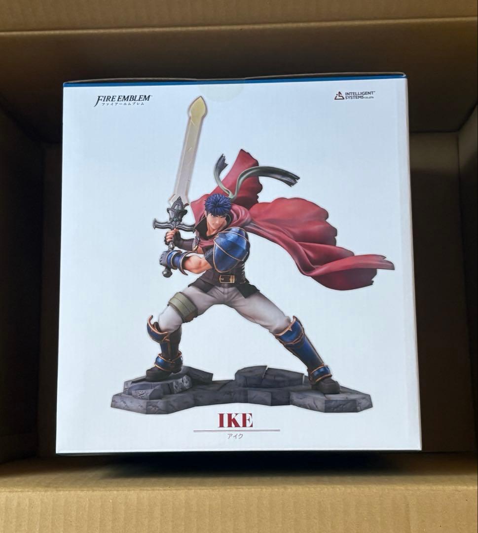 ファイアーエムブレム　暁の女神　1/7 スケール　アイク　フィギュア　未開封品