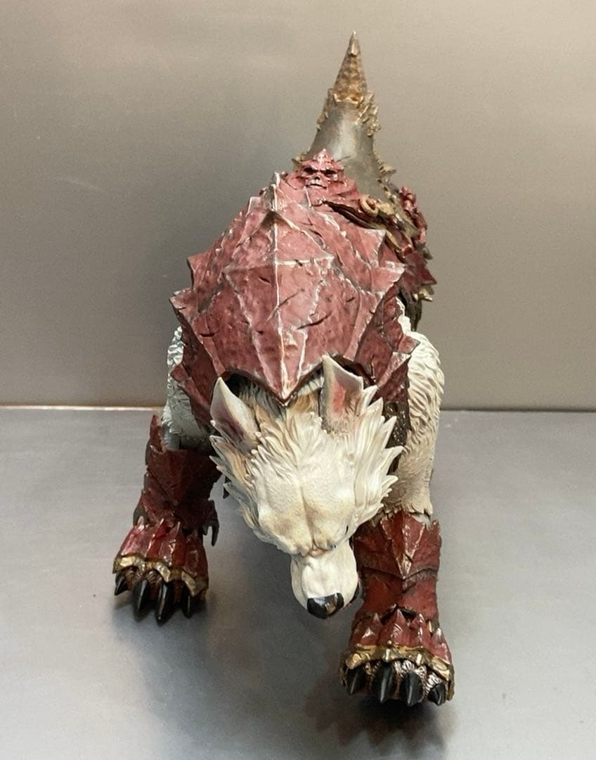 ホワイトアイアンウルフ(ブラットVer.)1/12スケール　フィギュア　④