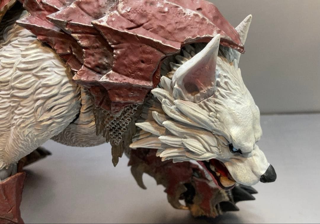 ホワイトアイアンウルフ(ブラットVer.)1/12スケール　フィギュア　④