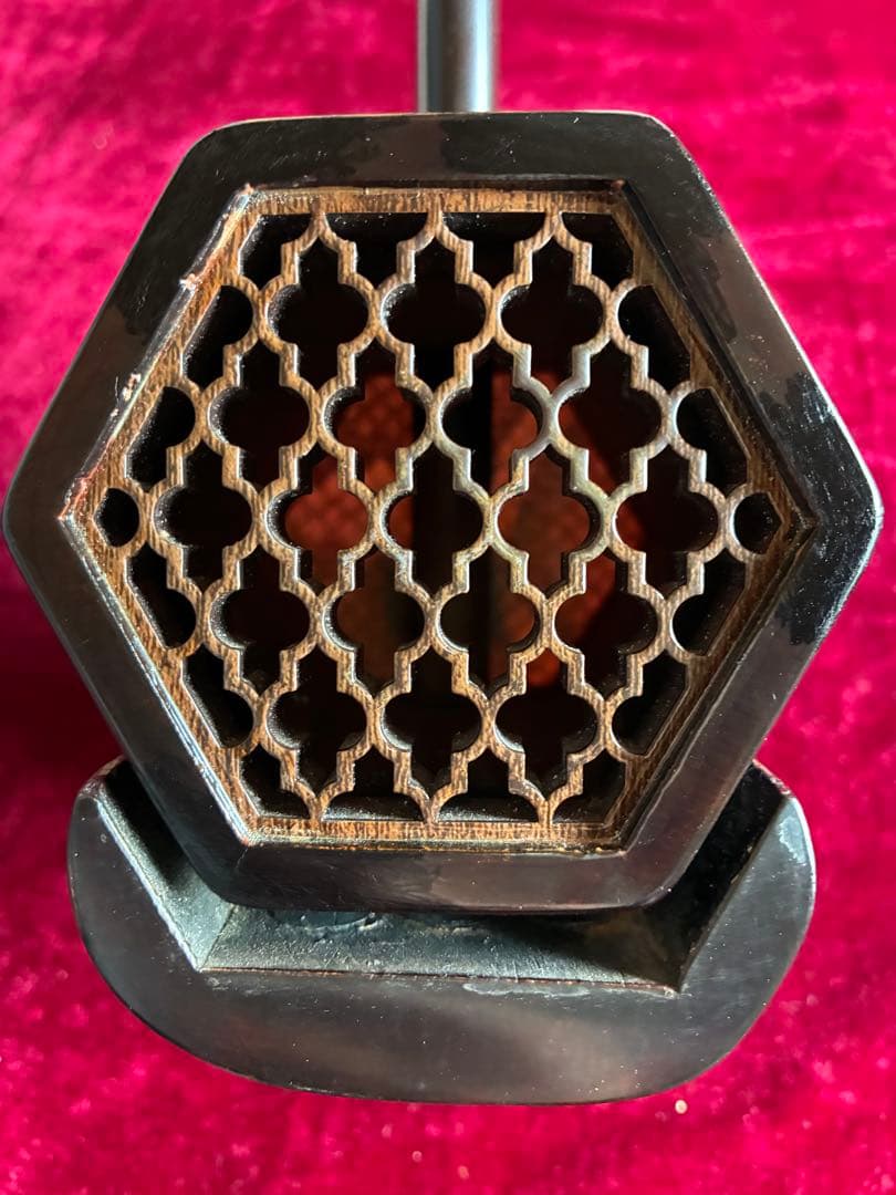 二胡★中古品★錦蛇本皮★完全手入れ★音など確認済み