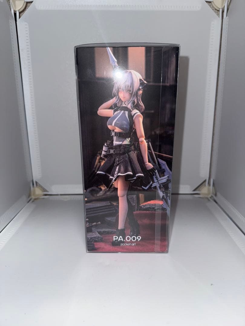 PA.009 1/12スケールフィギュア サキュバスシスター フリーデ 通常版