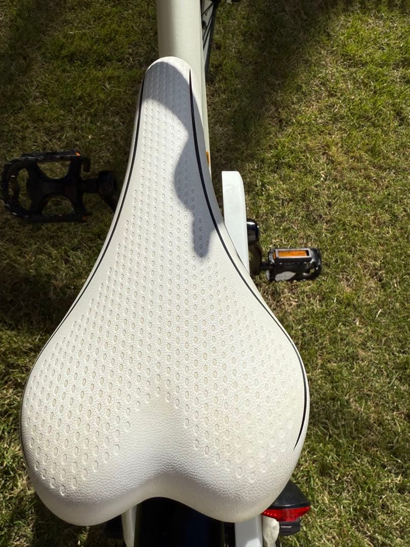 美品❗️ブリヂストン レベナ　子供用自転車　18インチ　世田谷区　ライト付き