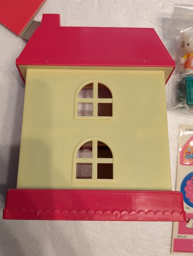 レア　ハローキティ　2かいだてのおうち　リビングルーム