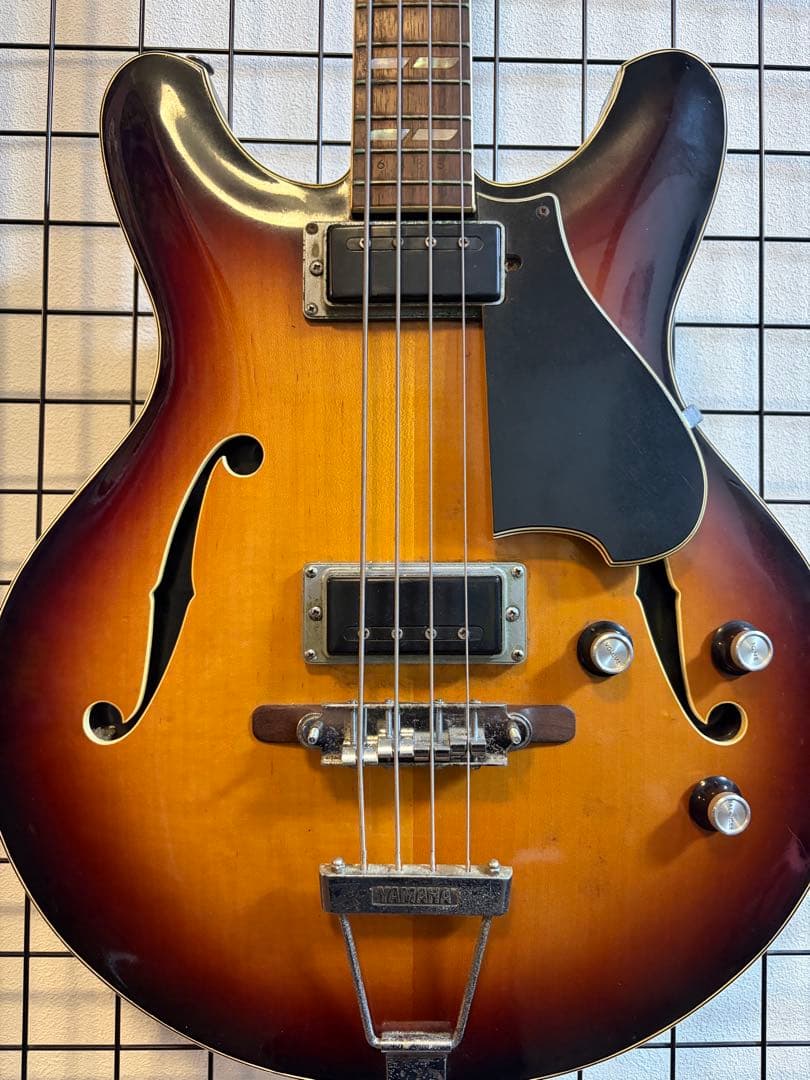 希少　YAMAHA エレキベース SA-70 セミアコタイプ　本体のみ　ジャンク