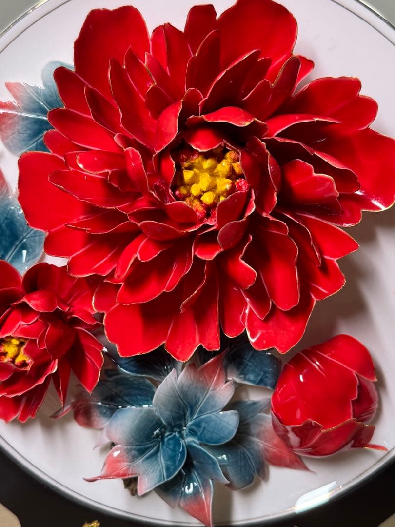 中国洛陽名物牡丹磁ボタン花平面彫刻　レリーフ　立体彫刻　プレゼント花　磁器陶磁