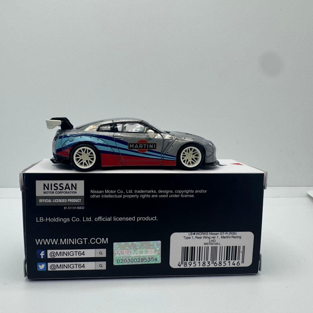 【MINI GT】LB★WORKS GT-R マルティーニカラー仕様 チェイス