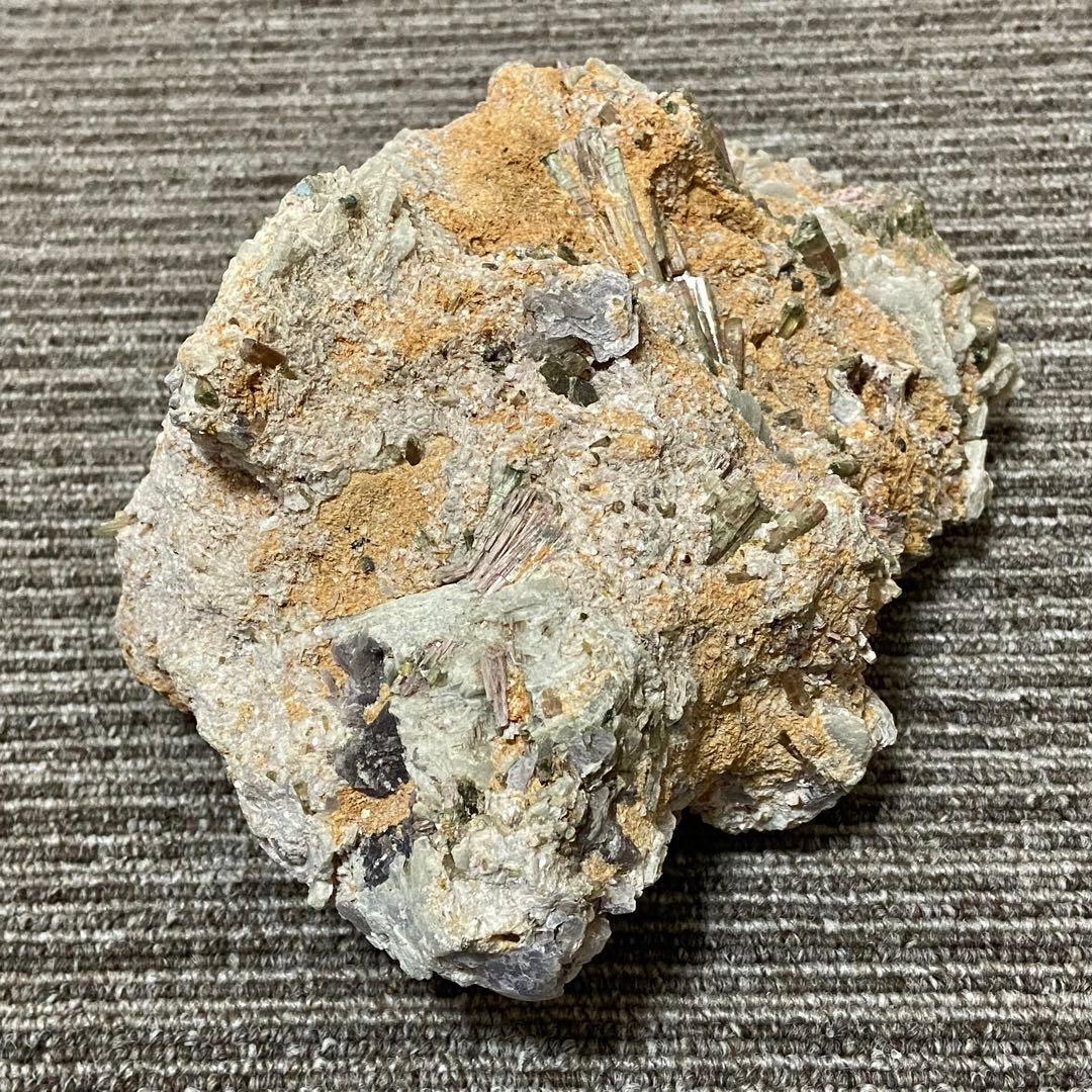 18cm ウォーターメロン　トルマリン　レピドライト　ブラジル　鉱物標本