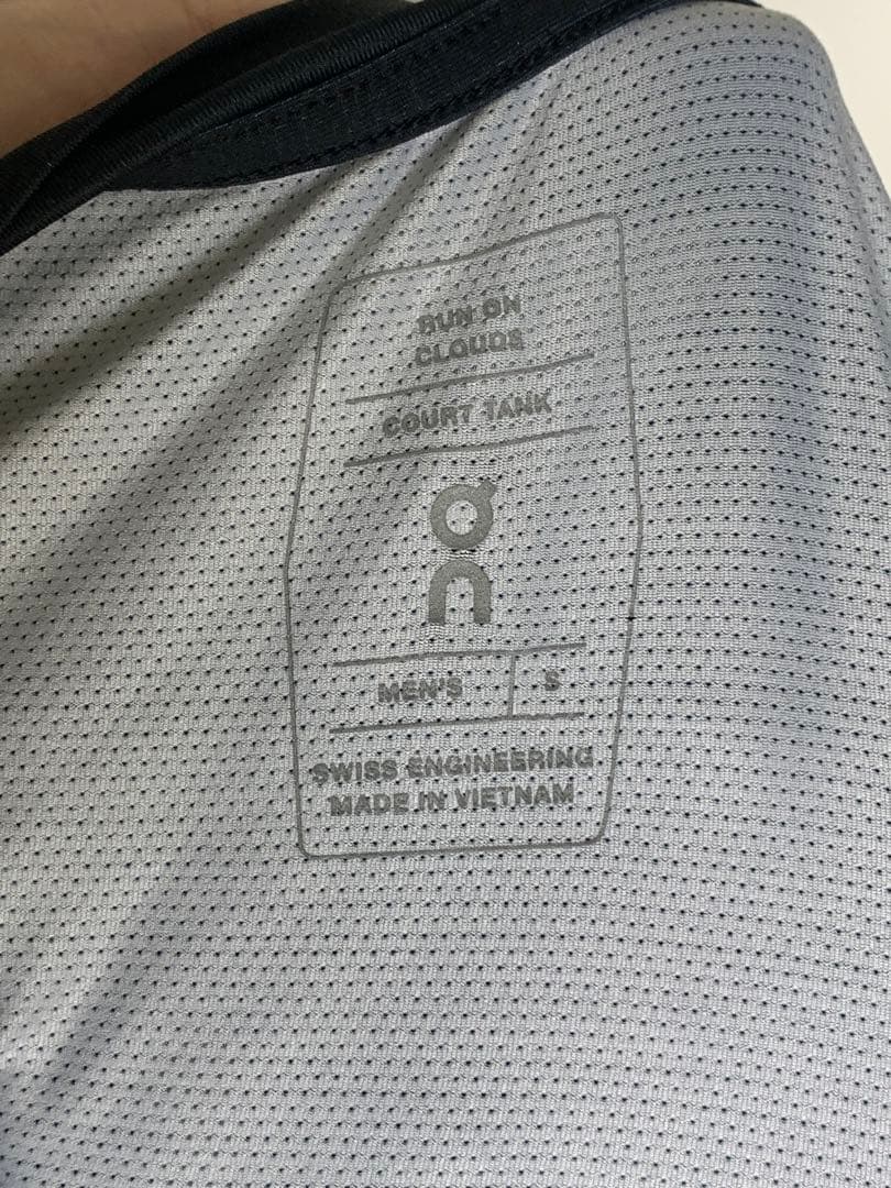 On Court Tank 海外サイズS 限定　Sサイズ　メンズ　men