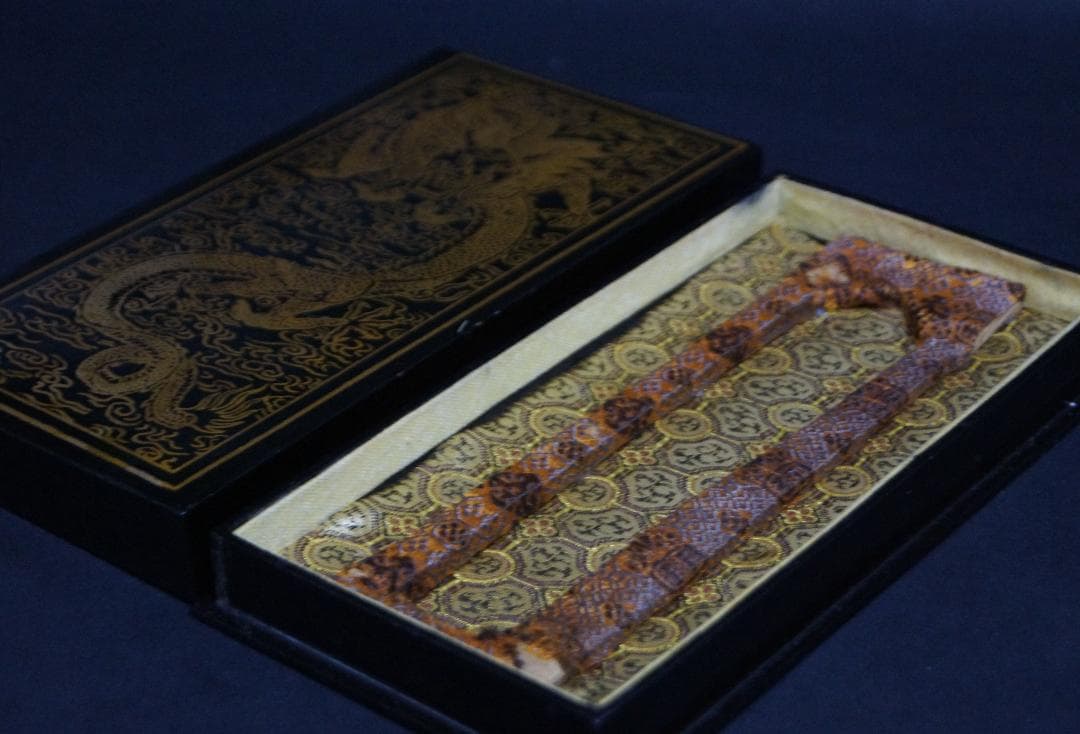 明新都奉佛弟子呉萬化製『大蔵写経墨文』徽墨 共箱 希少品 重さ84ｇ/ 書道具☆