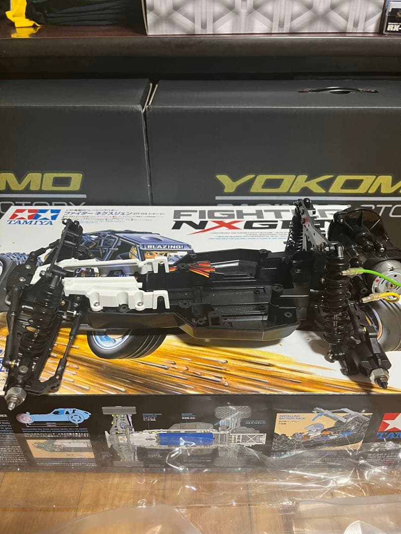 タミヤ　DT-04 オプション多数ボディー付き