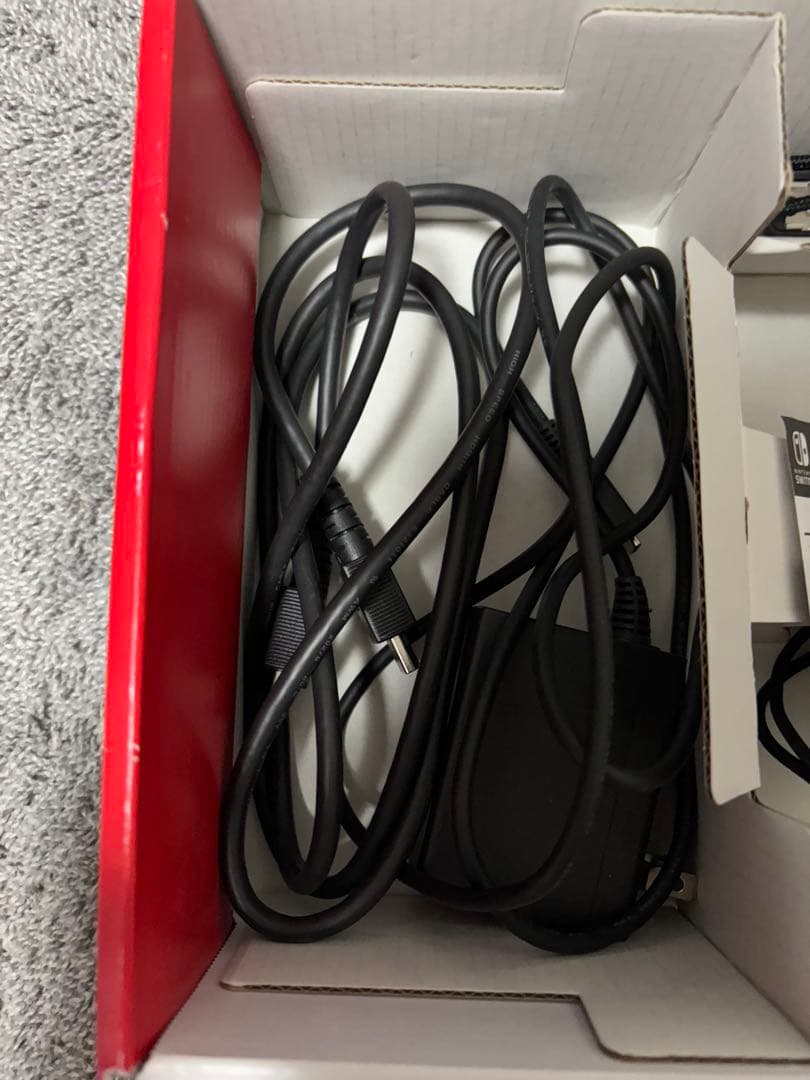 早い者勝ち　完品　バッテリー強化版　Nintendo Switch 本体