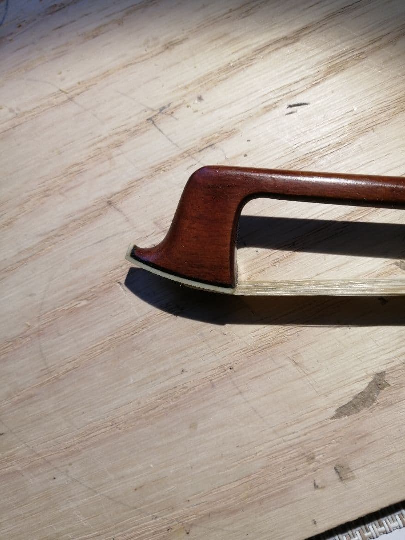 Steffen Kuhnla　ステフェン・クンラ　ヴァイオリン弓