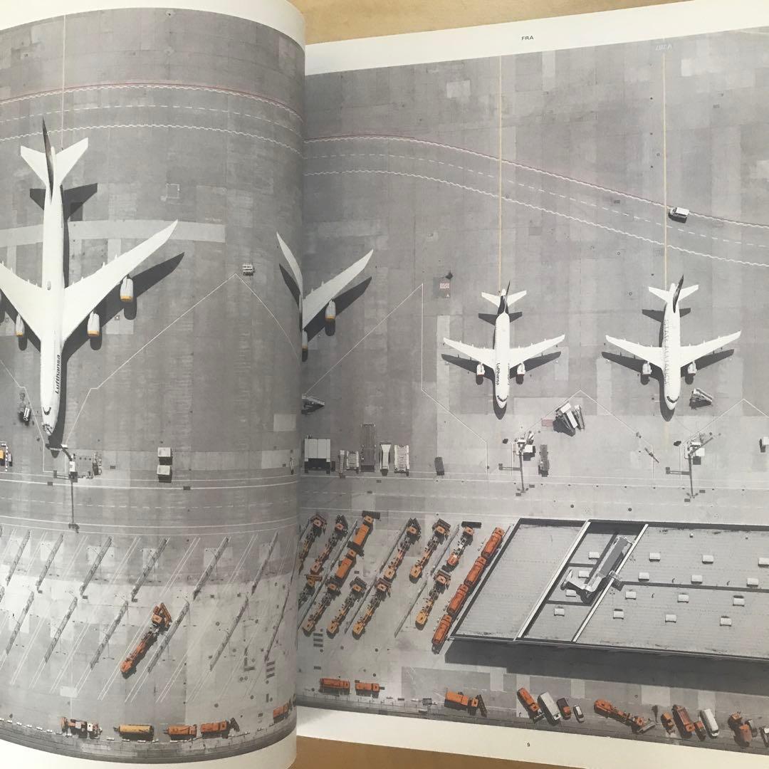 アート・デザイン・音楽 Aerial Observations on Airports