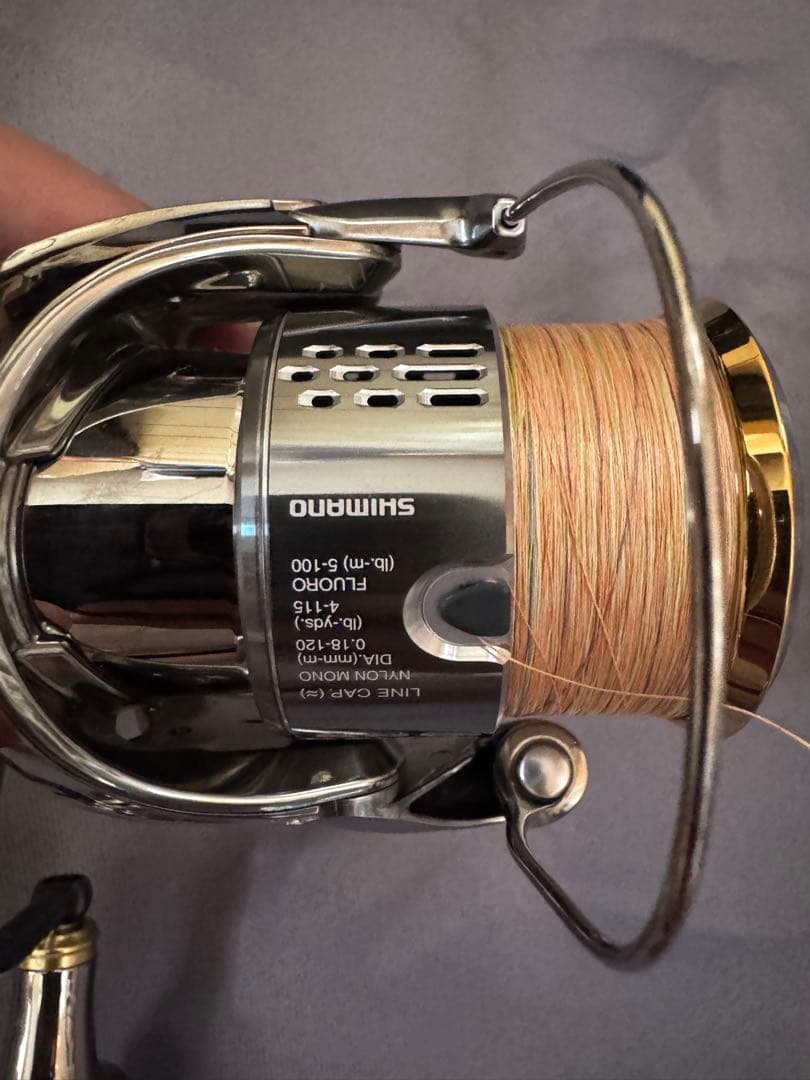 極美品！！18 SHIMANO ステラ　2500SHG スピニングリール