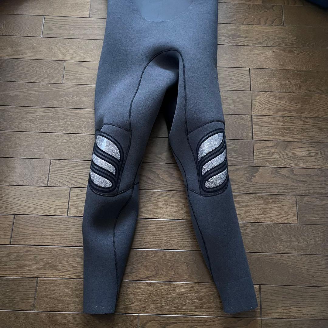 Wetsuit 5×3ブラック・カモフラージュ セミドライスーツ