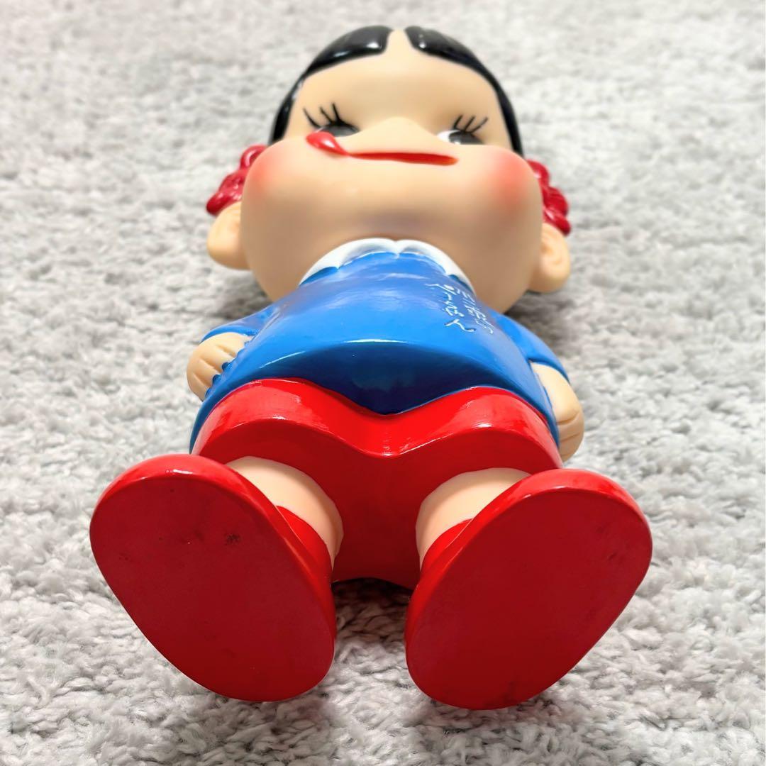 園児服を着た不二家のペコちゃん　レア　稀少