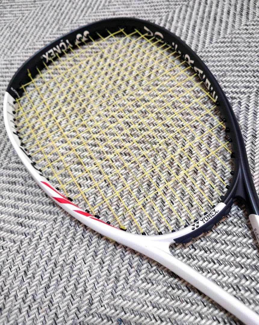 YONEX　VOLTRAGE7VS