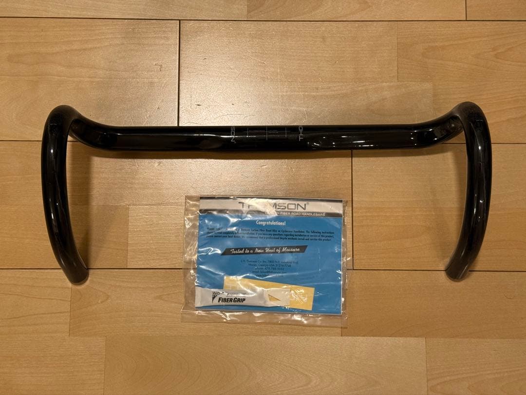 Thomson カーボン ドロップハンドル Aero 420mm 付属品付