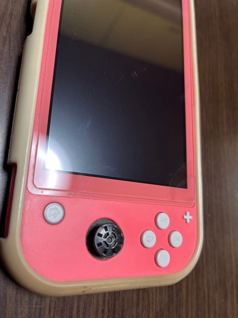 【ジャンク品】Nintendo Switch Lite カバー付きピカチュウ