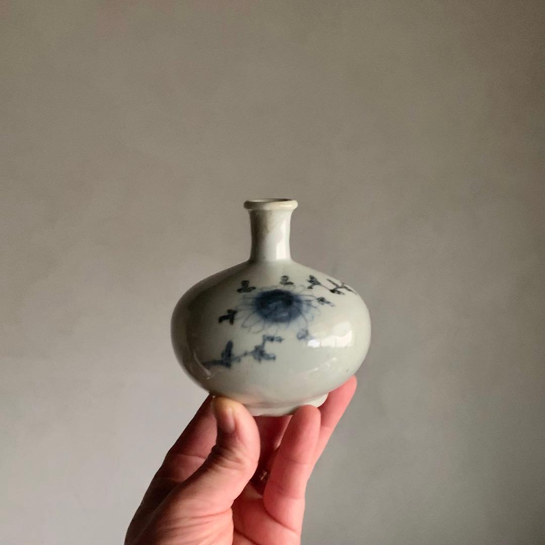 蝶がいる 染付 徳利 古美術 酒器 古道具 アンティーク