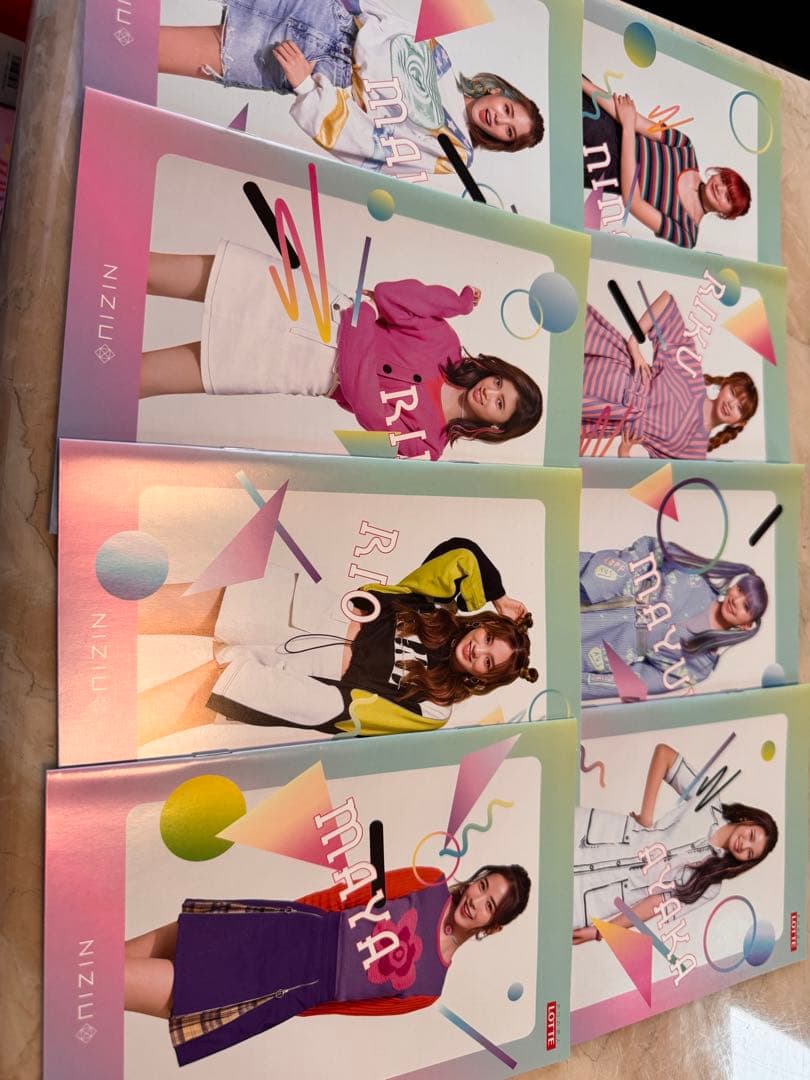 NiziU Official Fanclub 特典セット 缶バッジ等