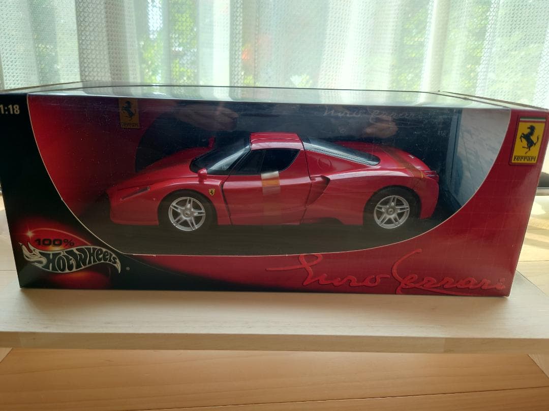 1/18 Hot Wheels(ホットウィール) エンツォ フェラーリ
