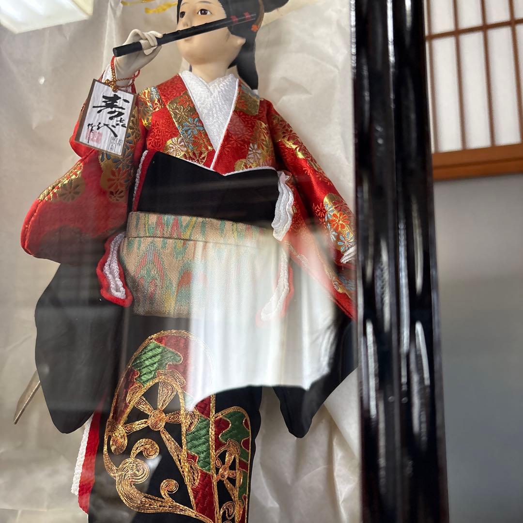 尾山人形 伝統的和服 黒赤